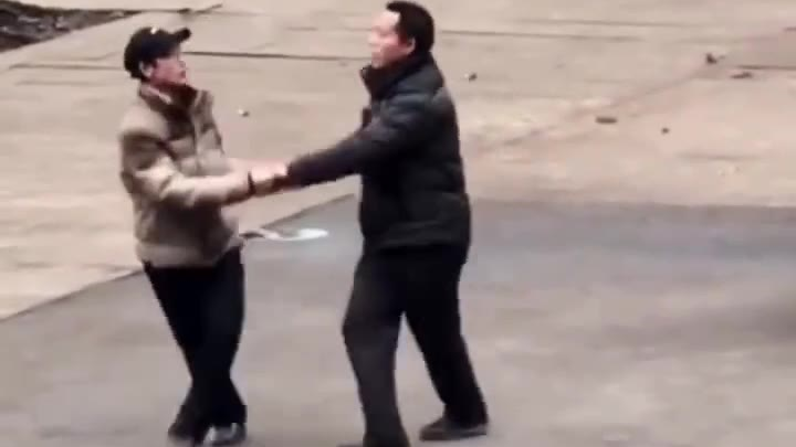 果然大妈大爷还是当年的他们